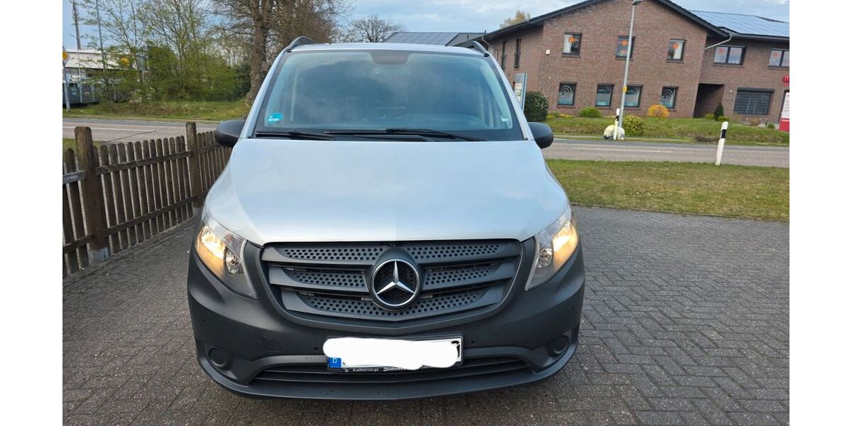 Mercedes-Benz Vito 404.000 km 10.500 &euro; Westoveledingen 26810