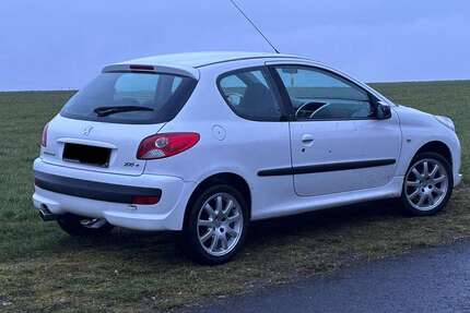 Peugeot 206 112.016 km 2.700 &euro; Hennweiler 55608