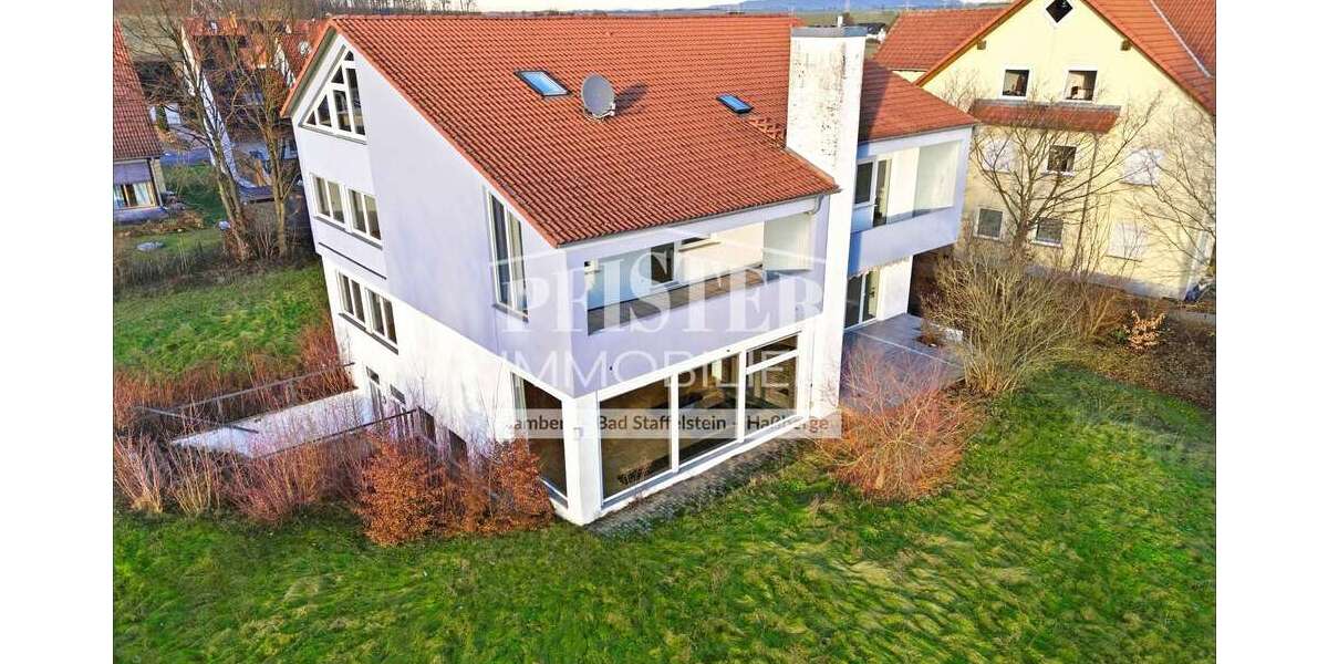 Einfamilienhaus Memmelsdorf - 10 Zimmer, 252 m&sup2;, 845.000&euro; | Angebot:24874283