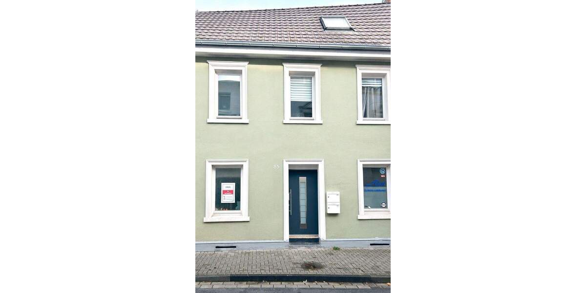 Einfamilienhaus Bad Honnef Selhof - 7 Zimmer, 185 m&sup2;, 395.000&euro; | Angebot:25657536