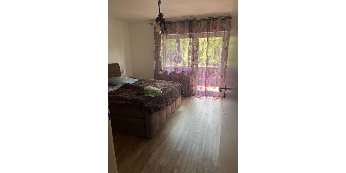 Etagenwohnung Wehr - 4 Zimmer, 92 m&sup2;, 305.000&euro; | Angebot:26285480