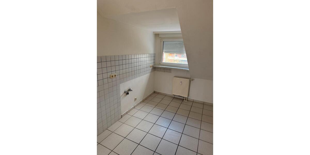 Dachgeschoßwohnung Osnabrück Hafen - 3 Zimmer, 90 m&sup2;, 145.000&euro; | Angebot:26042697