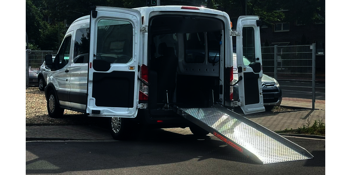 Ford Transit 184.000 km 16.880 &euro; Duisburg 47138