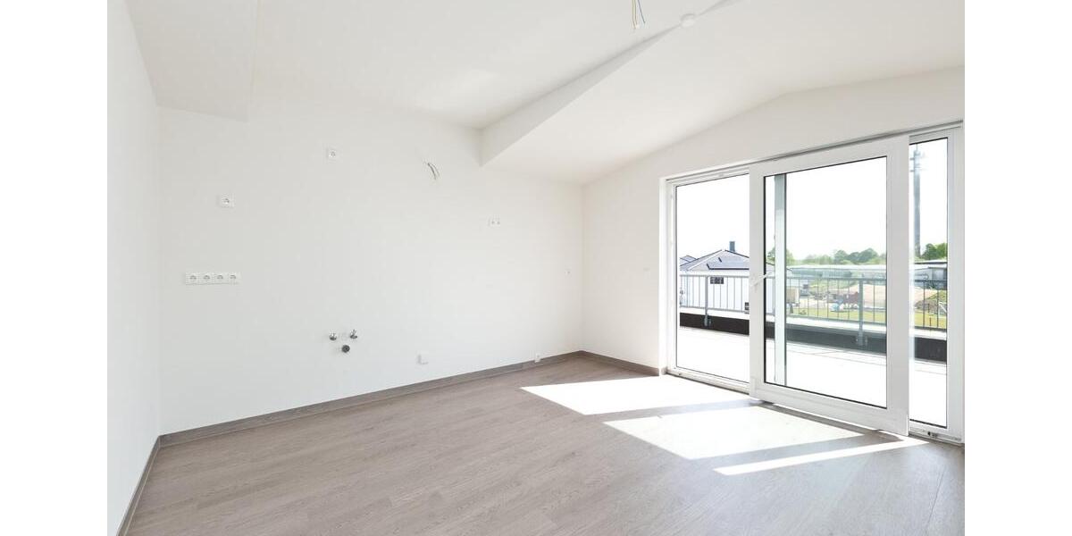 Etagenwohnung Waren (Müritz) - 3 Zimmer, 125 m&sup2;, 1.996&euro; | Angebot:24768300