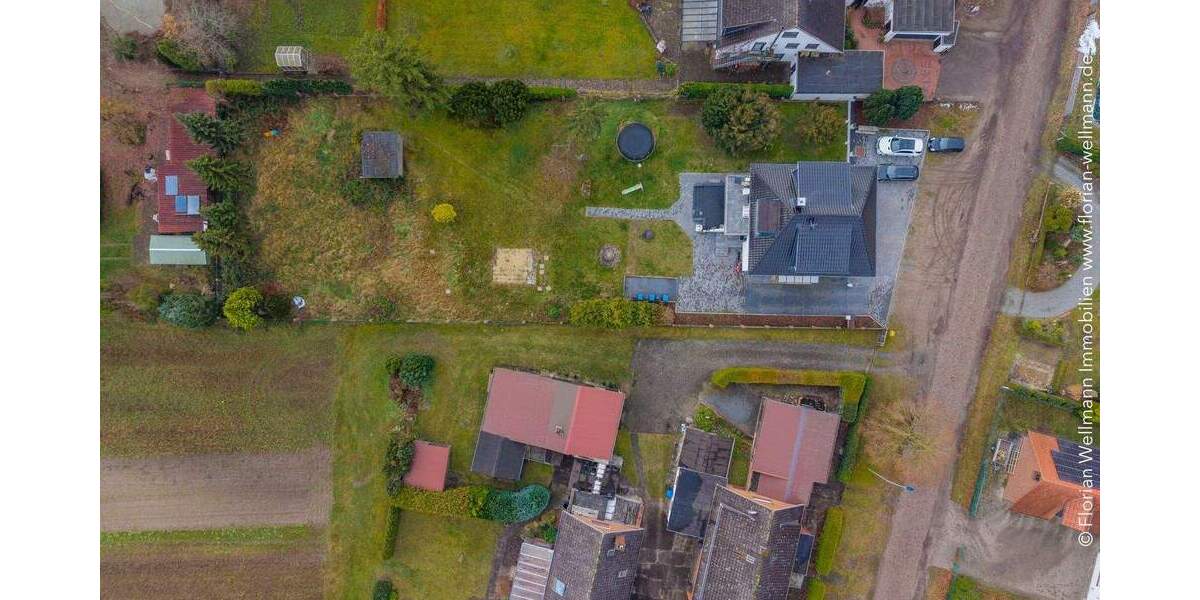 Mehrfamilienhaus, Wohnhaus Oyten Sagehorn - 9 Zimmer, 249 m&sup2;, 699.000&euro; | Angebot:25372744