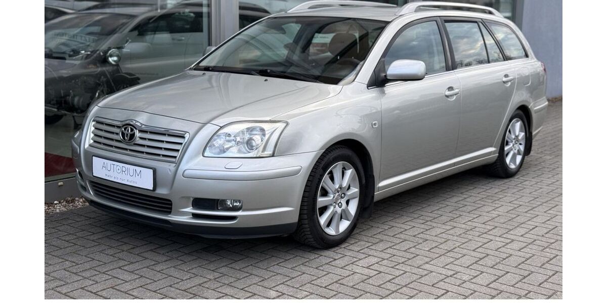 Toyota Avensis 195.974 km 4.980 &euro; Berlin 13127