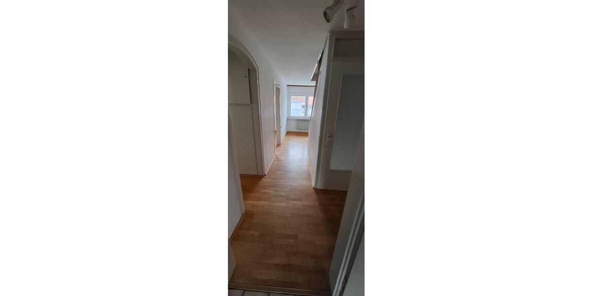 Etagenwohnung Obernheim - 5 Zimmer, 93 m&sup2;, 665&euro; | Angebot:26038470