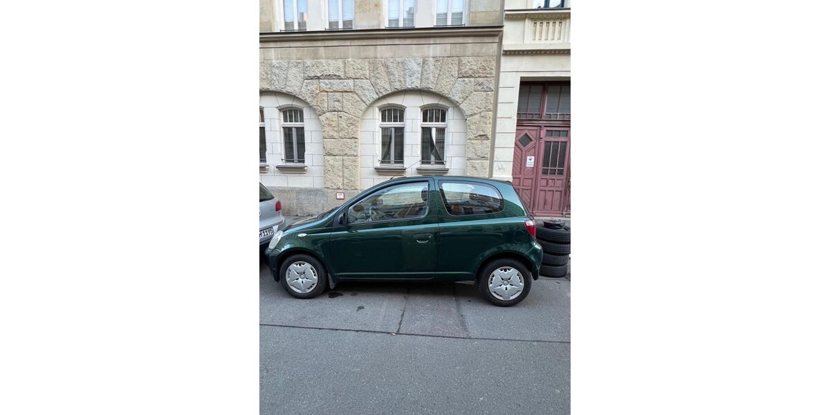 Toyota Yaris 129.000 km 1.000 &euro; Leipzig 04103