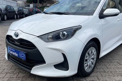 Toyota Yaris 109.000 km 12.999 &euro; Mönchengladbach 41238