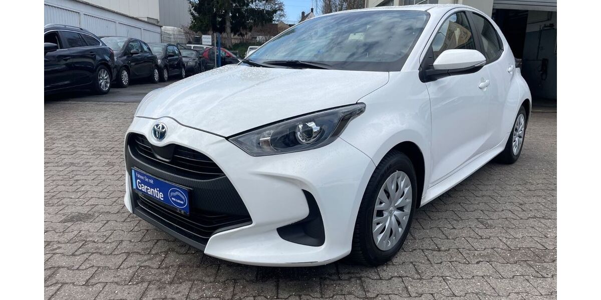 Toyota Yaris 109.000 km 12.999 &euro; Mönchengladbach 41238