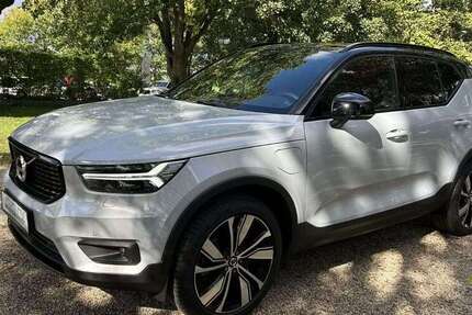 Volvo XC40 45.318 km 32.990 € Willich 47877