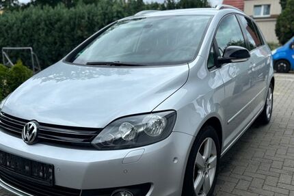 VW Golf 288.000 km 4.990 &euro; Mittenwalde 15749