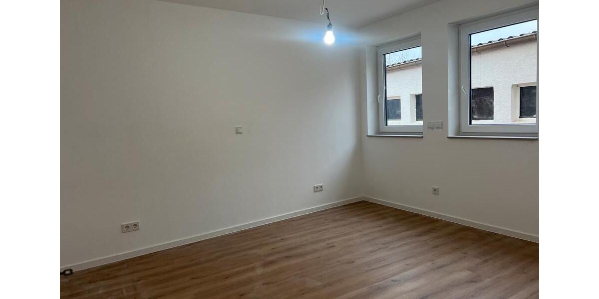 Einfamilienhaus Hamm am Rhein - 3 Zimmer, 117 m&sup2;, 1.250&euro; | Angebot:24541286