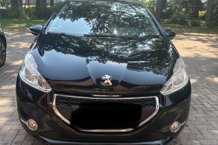 Peugeot 208 76.000 km 4.700 &euro; Vechta 49377