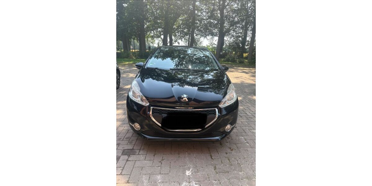 Peugeot 208 76.000 km 4.700 &euro; Vechta 49377