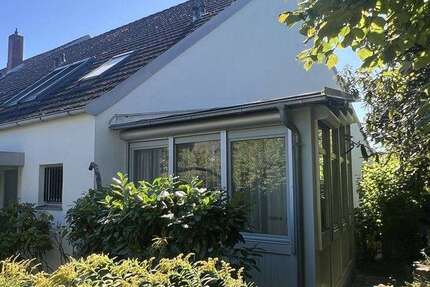 Haus zum Mieten in Nürnberg 2.200 € 135 m² 5.5 zimmer