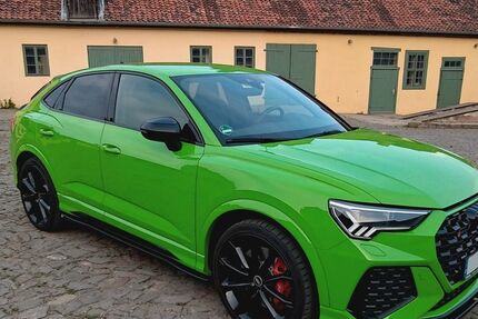 Audi RSQ3