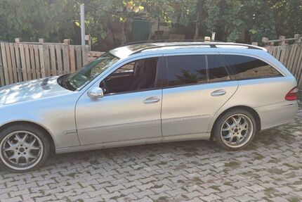 Mercedes-Benz E 320 328.000 km 3.333 € Schwaikheim 71409