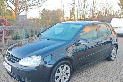 VW Golf 239.121 km 1.790 &euro; Delmenhorst 27751