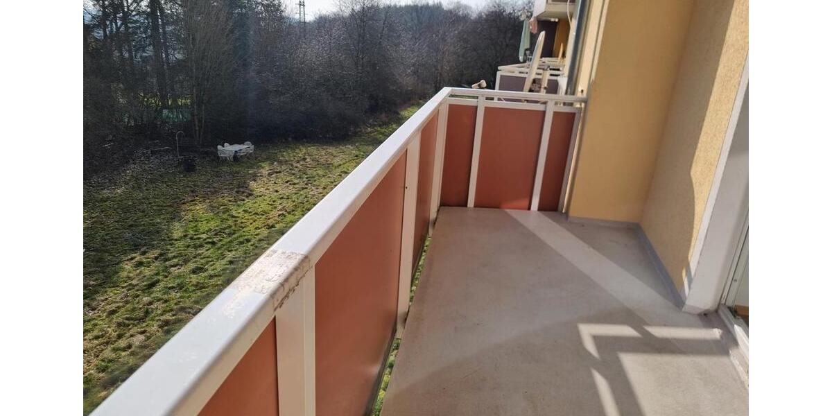 Etagenwohnung Idar-Oberstein Oberstein - 3 Zimmer, 84 m&sup2;, 85.000&euro; | Angebot:27042570