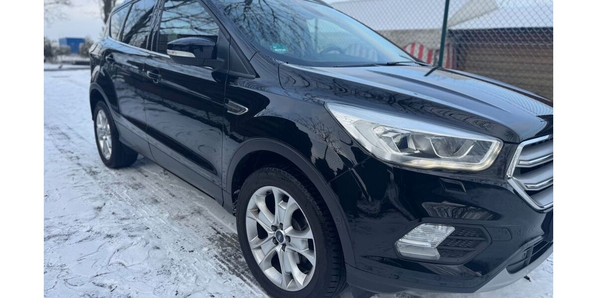 Ford Kuga 122.527 km 10.999 &euro; Mittenwalde 15749