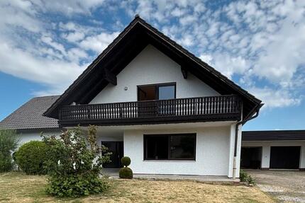 Haus Kümmersbruck - 8 Zimmer, 245 m&sup2;, 785.000&euro; | Angebot:26862948