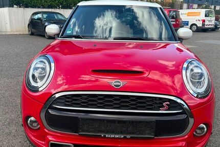 Mini Cooper S 115.150 km 14.950 &euro; Kelsterbach 65451
