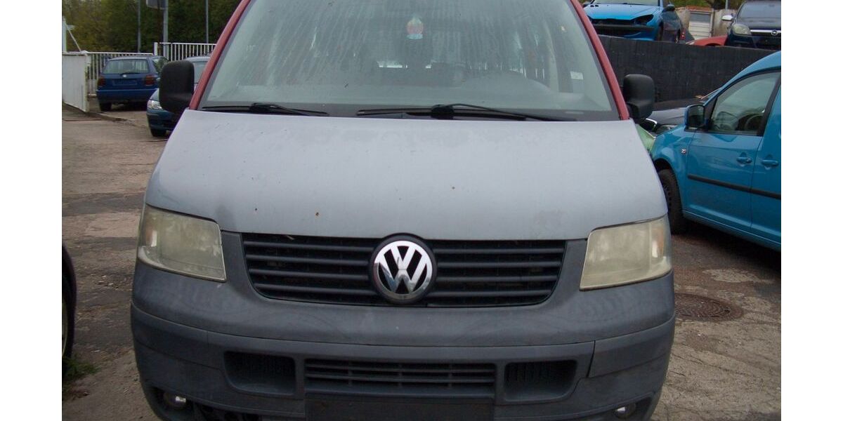 VW T5 Transporter 440.000 km 2.590 &euro; Döbeln 04720