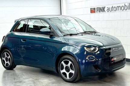 Fiat 500e Action CarPlay Android Automatik 1.Hand 23.004 km 13.120 &euro; Lich 35423