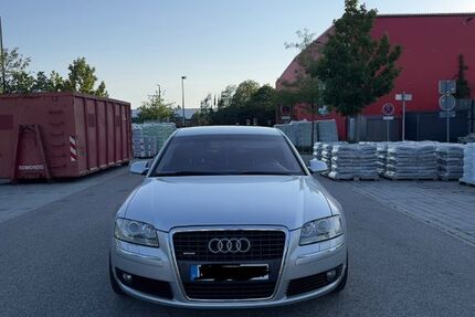 Audi A8 279.000 km 6.250 &euro; München 81735