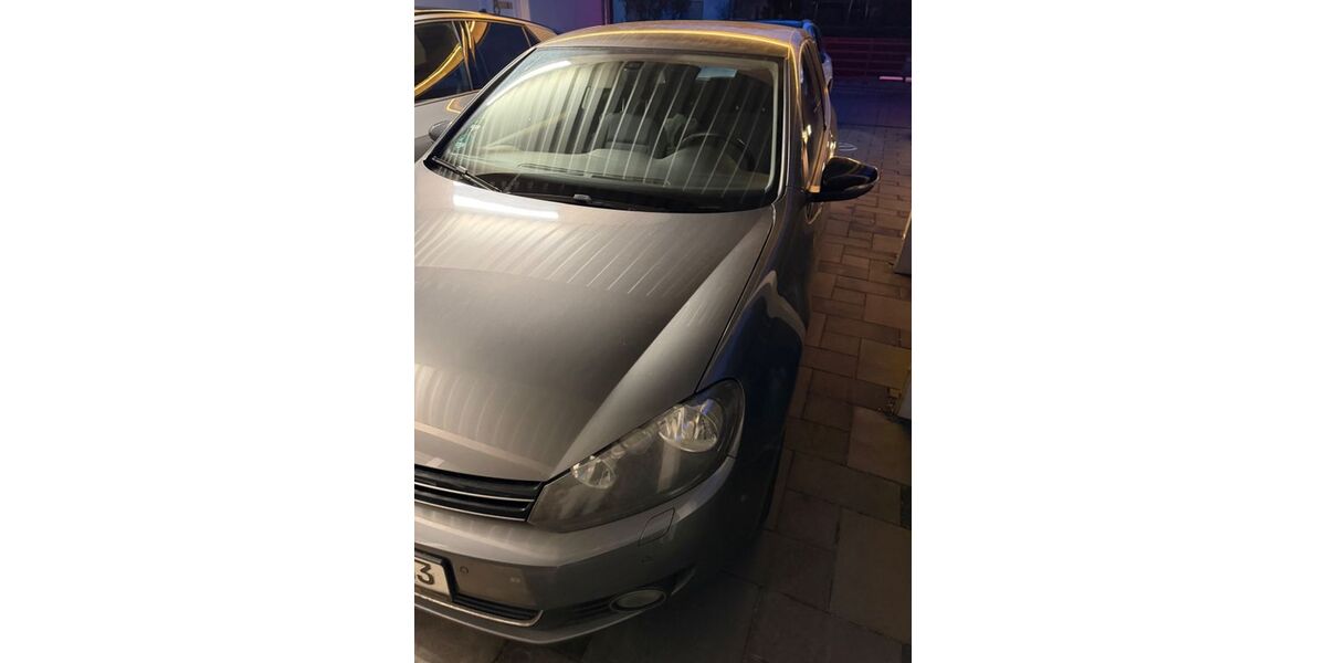 VW Golf 172.000 km 6.400 &euro; Teutschenthal 06179