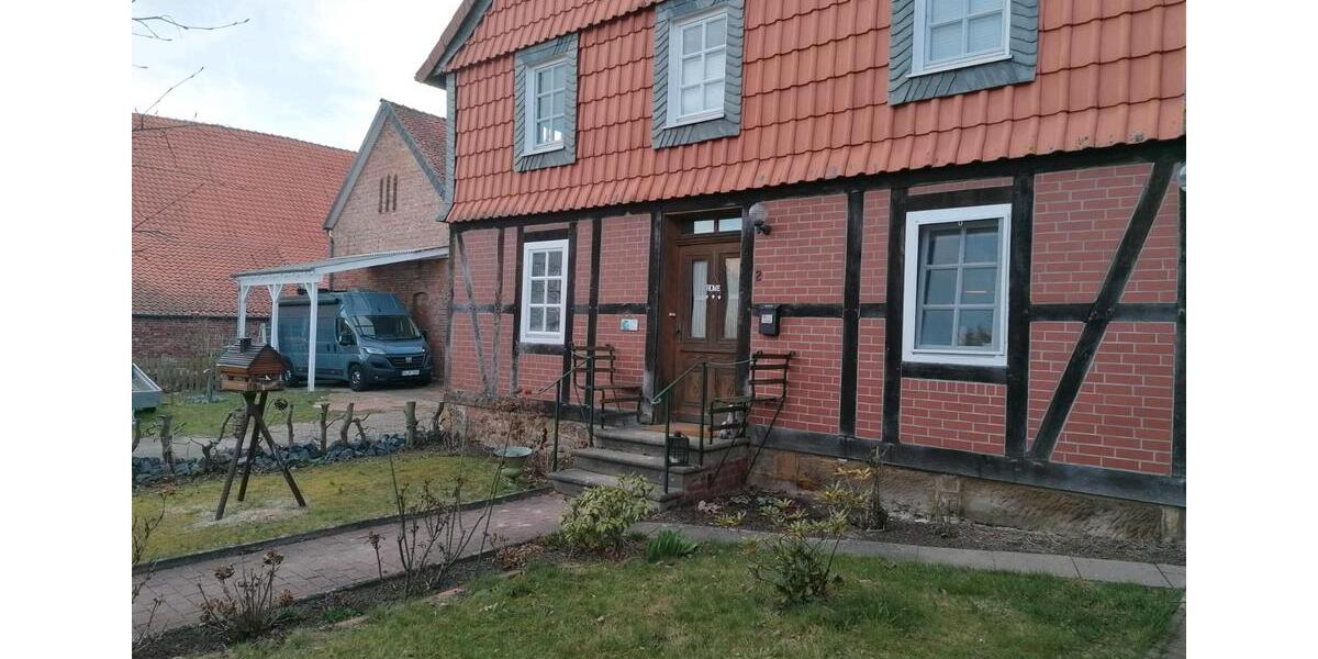 Etagenwohnung Söhlde - 5 Zimmer, 130 m&sup2;, 1.040&euro; | Angebot:25476243