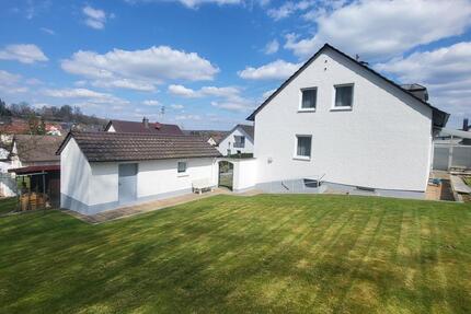 Haus Krumbach (Schwaben) - 5 Zimmer, 127 m&sup2;, 1.500&euro; | Angebot:25300778