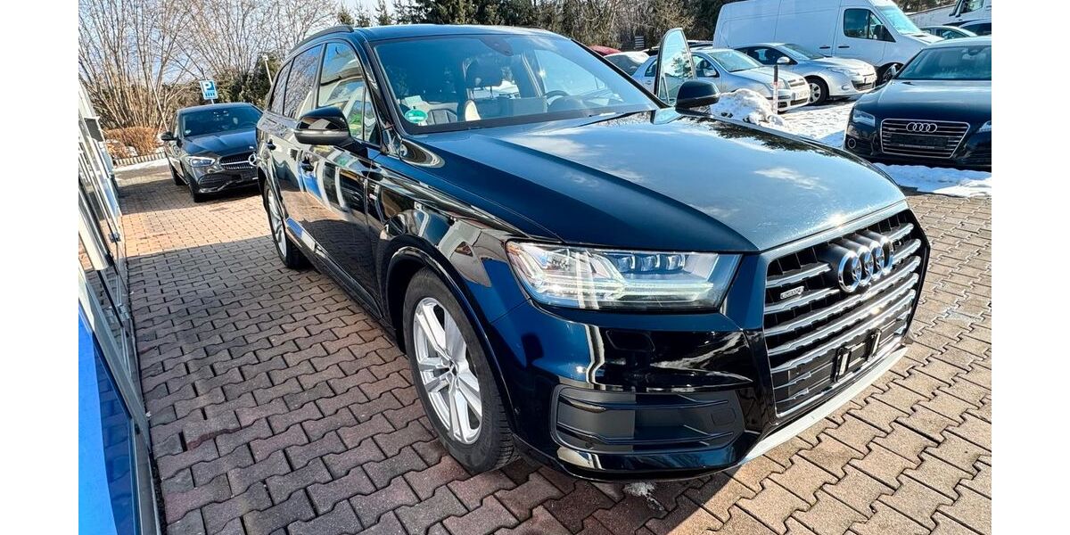 Audi Q7 123.500 km 38.000 &euro; Zwickau 08056