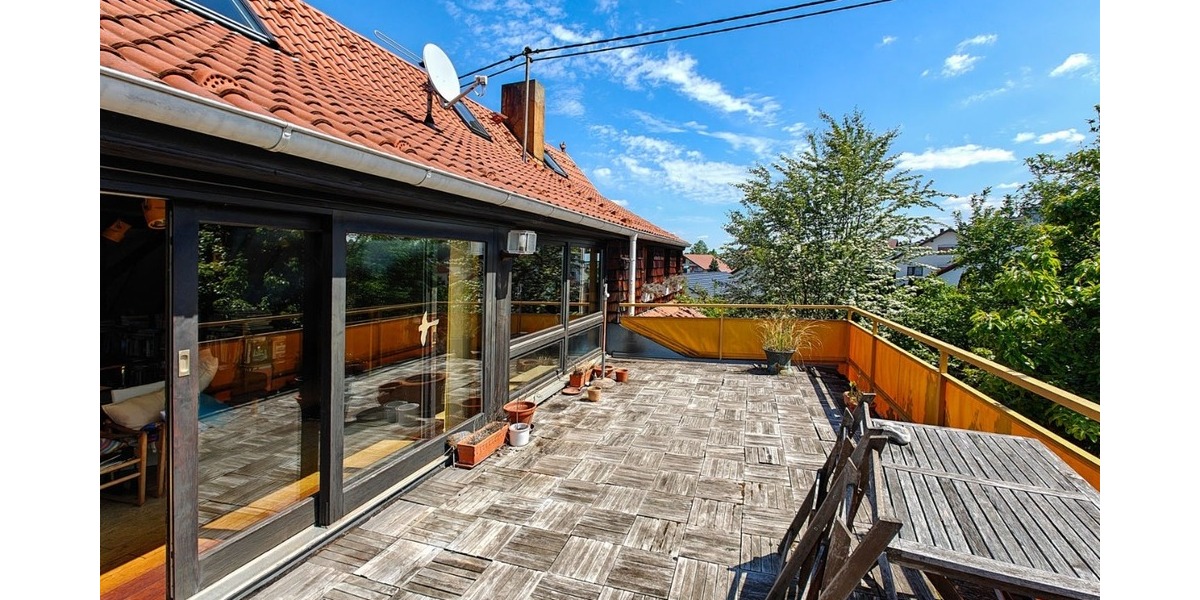 928 m² Grundstück, Charmantes Fachwerkhaus mit Ausbaureserve - Wohnen & Arbeiten unter einem Dach - Bauernhaus, Landhaus Reutlingen Rommelsbach | Angebot:24690906