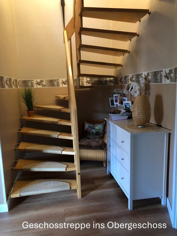 PROVISIONSFREI: Besondere Doppelhaushälfte in Hude (Ortsnähe) zimmer