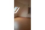 Dachgeschoßwohnung Dickenschied - 4 Zimmer, 100 m&sup2;, 600&euro; | Angebot:23612470