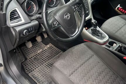 Opel Astra 122.000 km 5.900 € Heretsried 86465