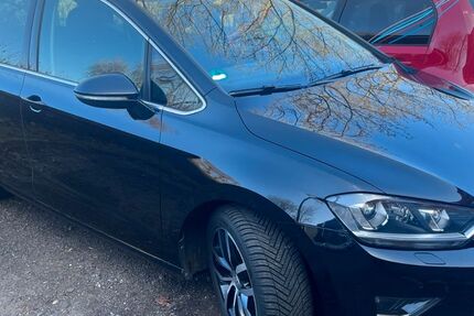 VW Golf Sportsvan 80.100 km 15.600 &euro; Markkleeberg 04416