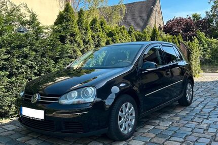 VW Golf 172.000 km 3.900 &euro; Heidenau 01809