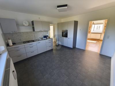 WOHNEN UND VERMIETEN MIT GARTEN UND GARAGE - Doppelhaushälfte Coburg | Angebot:26508424