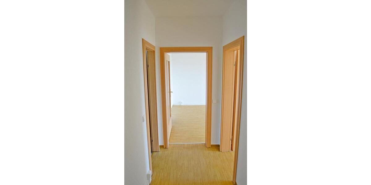 Etagenwohnung Sangerhausen - 4 Zimmer, 72 m&sup2;, 417&euro; | Angebot:26381085