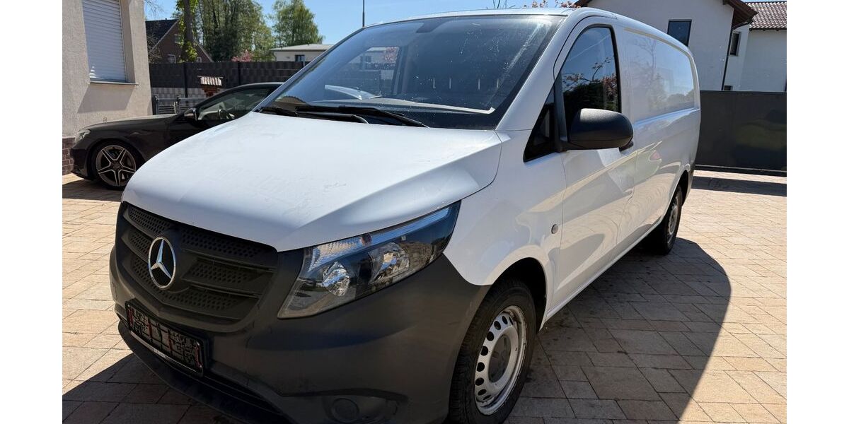 Mercedes-Benz Vito 136.855 km 8.990 &euro; Versmold 33775
