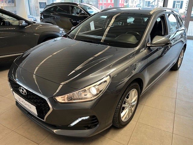 i30