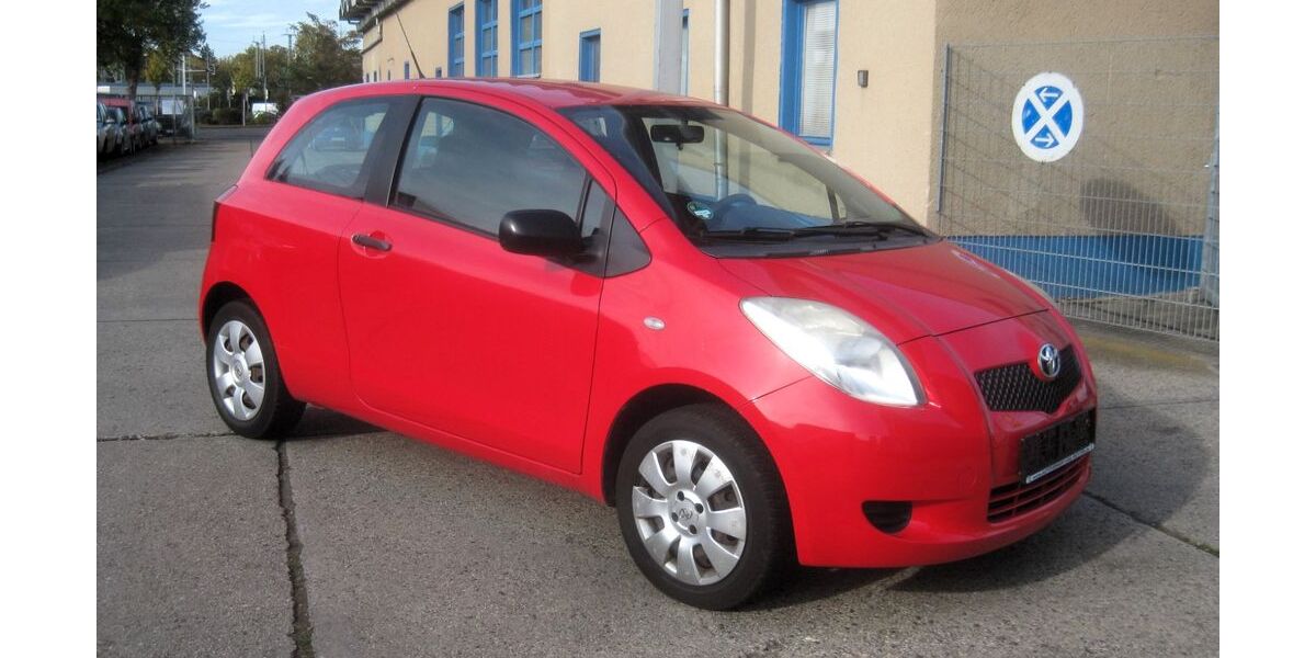 Toyota Yaris 215.000 km 2.499 &euro; Leipzig 04347