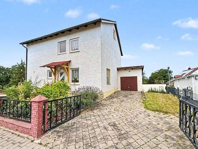 Einfamilienhaus Regenstauf - 4 Zimmer, 130 m&sup2;, 590.000&euro; | Angebot:27140927