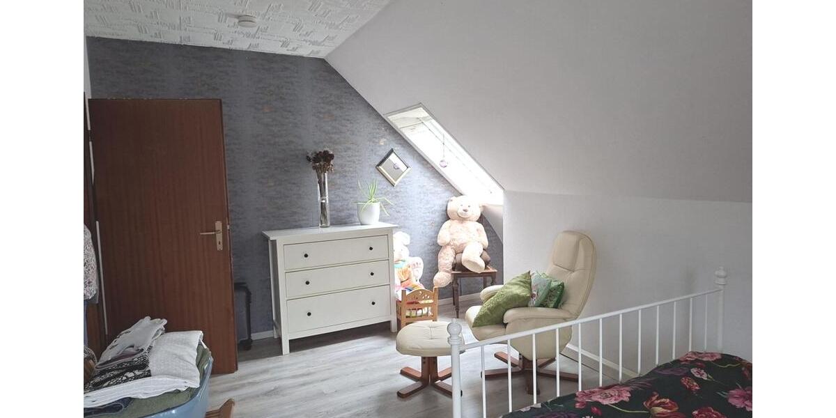 Dachgeschoßwohnung Jever - 3 Zimmer, 62 m&sup2;, 470&euro; | Angebot:26337267