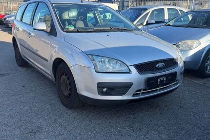 Ford Focus 180.000 km 2.480 &euro; Rendsburg 24768