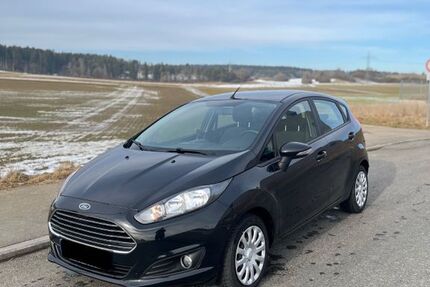 Ford Fiesta 98.296 km 6.500 &euro; Villingen-Schwenningen 78052