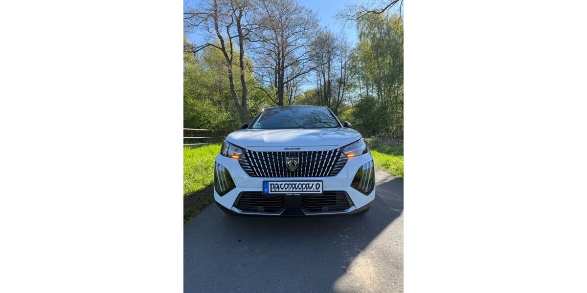Peugeot 2008 13.300 km 23.600 &euro; Weyhe 28844